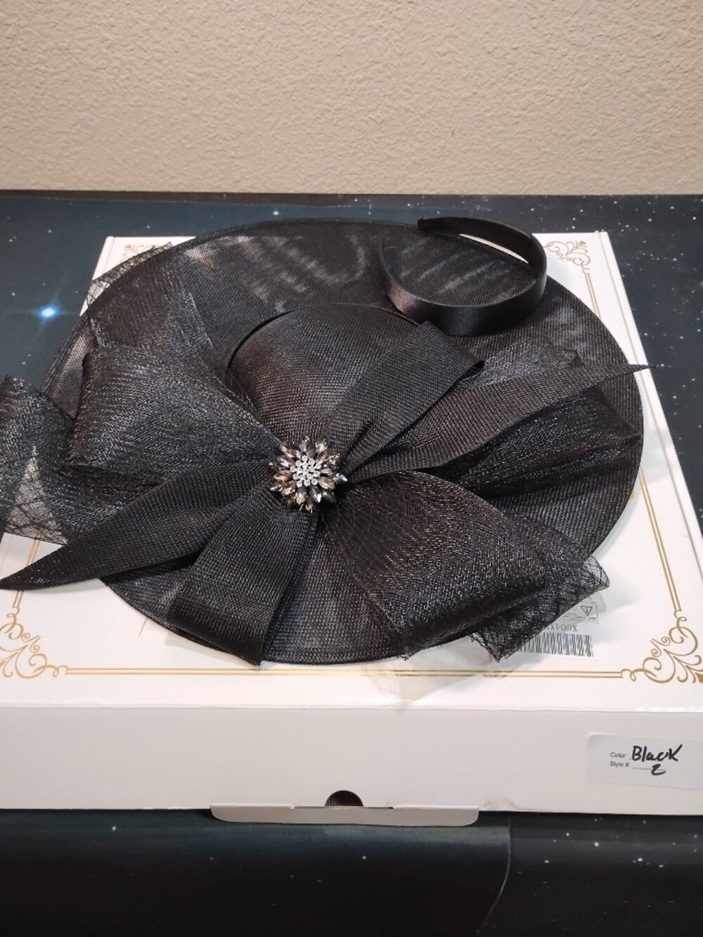 Black Sinamay Fascinator Headband Bow Crystal Brooch Wedding Cocktail Hat